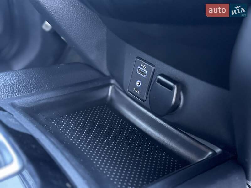 Внедорожник / Кроссовер Nissan Rogue 2017 в Кременчуге фото 24 Внедорожник / Кроссовер Nissan Rogue 2017 в Кременчуге