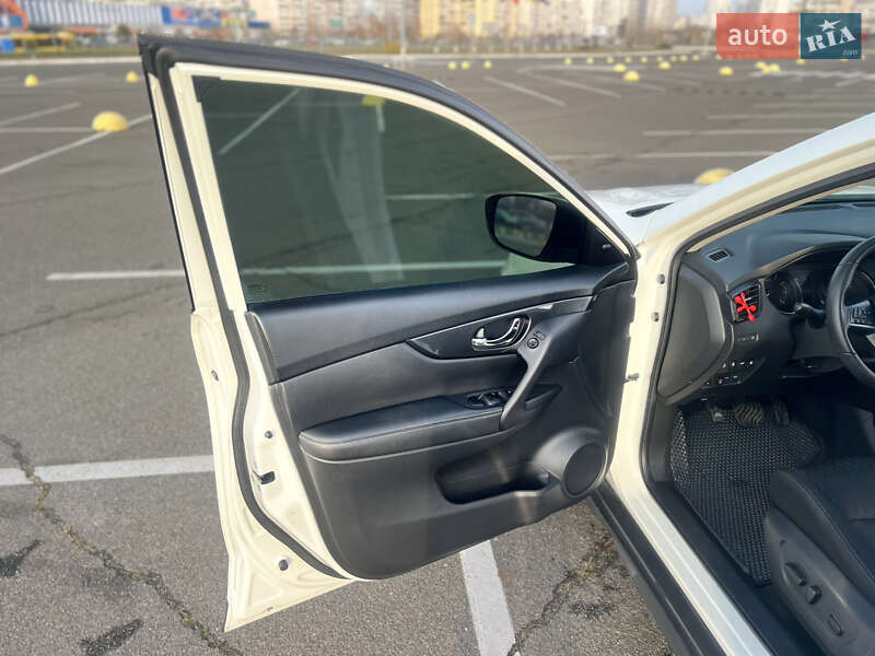 Позашляховик / Кросовер Nissan Rogue 2020 в Києві фото 4 Позашляховик / Кросовер Nissan Rogue 2020 в Києві