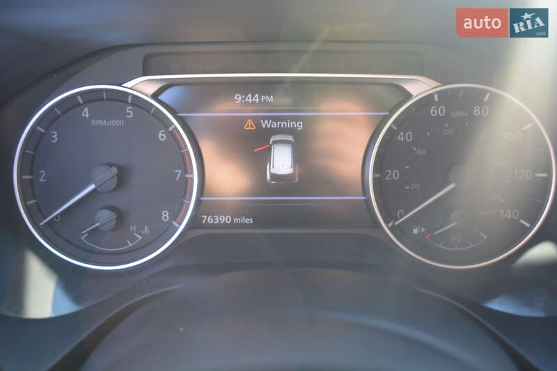 Внедорожник / Кроссовер Nissan Rogue 2021 в Киеве