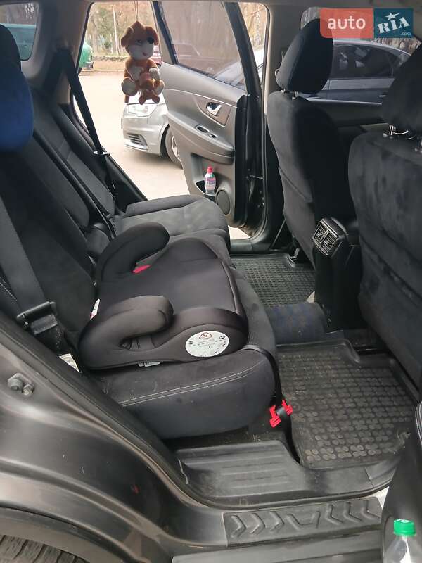 Внедорожник / Кроссовер Nissan Rogue 2016 в Киеве фото 7 Внедорожник / Кроссовер Nissan Rogue 2016 в Киеве