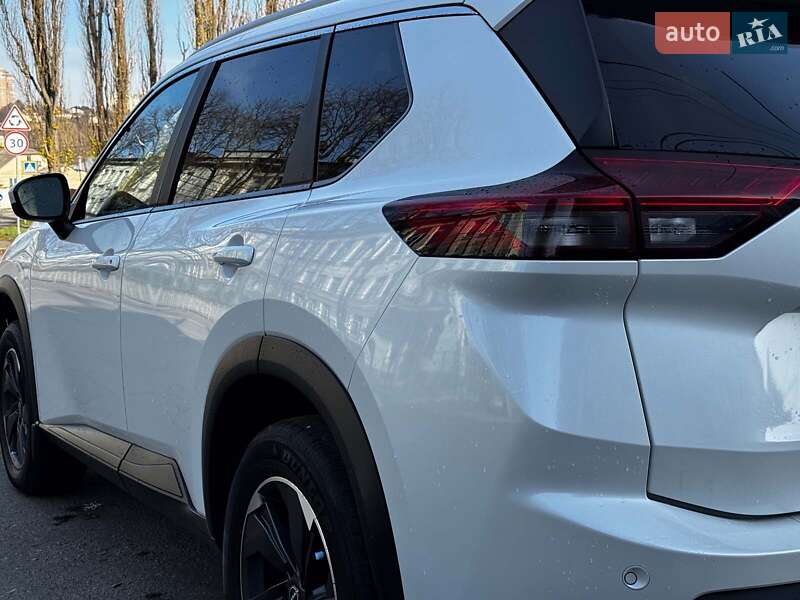 Внедорожник / Кроссовер Nissan Rogue 2023 в Киеве фото 17 Внедорожник / Кроссовер Nissan Rogue 2023 в Киеве