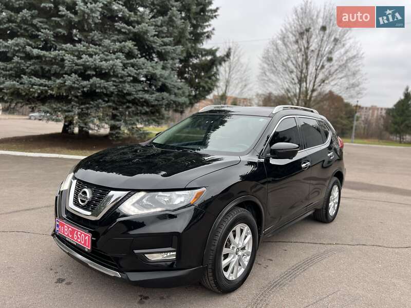 Внедорожник / Кроссовер Nissan Rogue 2017 в Ровно фото Внедорожник / Кроссовер Nissan Rogue 2017 в Ровно