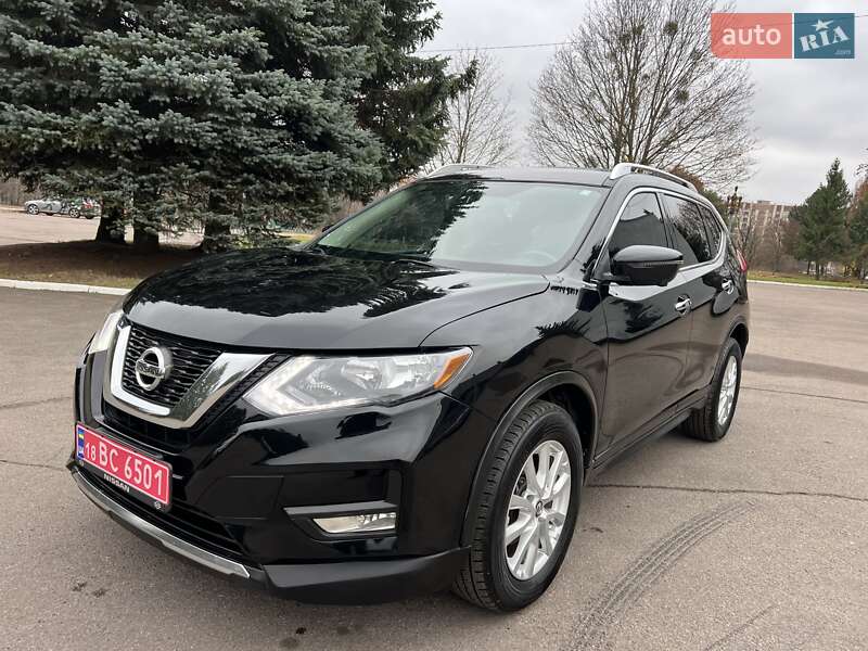 Внедорожник / Кроссовер Nissan Rogue 2017 в Ровно фото 2 Внедорожник / Кроссовер Nissan Rogue 2017 в Ровно