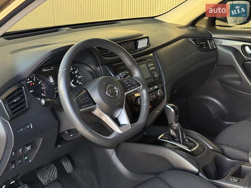 Внедорожник / Кроссовер Nissan Rogue 2017 в Львове фото 10 Внедорожник / Кроссовер Nissan Rogue 2017 в Львове
