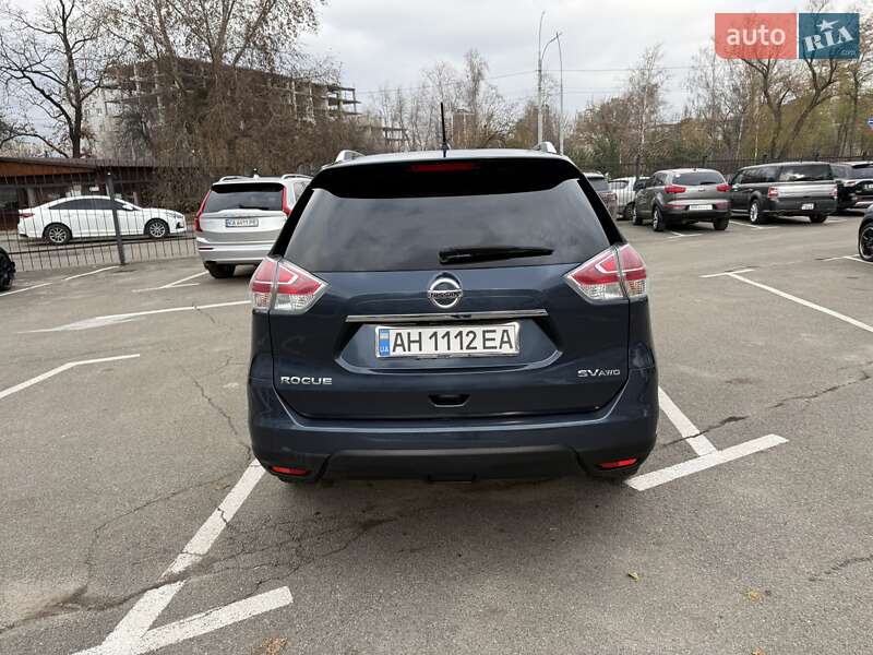 Позашляховик / Кросовер Nissan Rogue 2015 в Києві