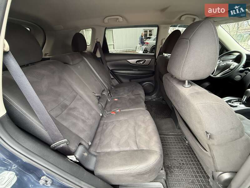 Позашляховик / Кросовер Nissan Rogue 2015 в Києві