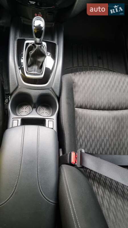 Внедорожник / Кроссовер Nissan Rogue 2019 в Киеве фото 14 Внедорожник / Кроссовер Nissan Rogue 2019 в Киеве