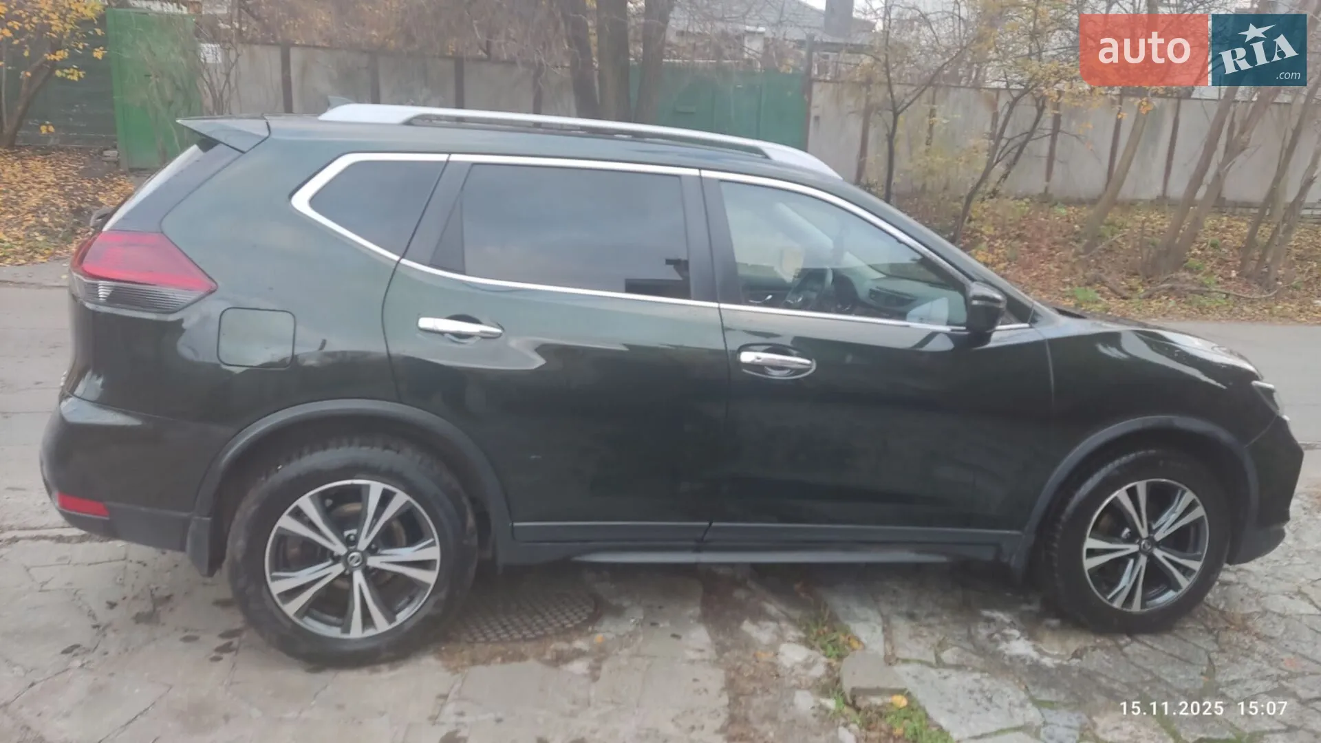 2019 Nissan Rogue - мініатюра 3