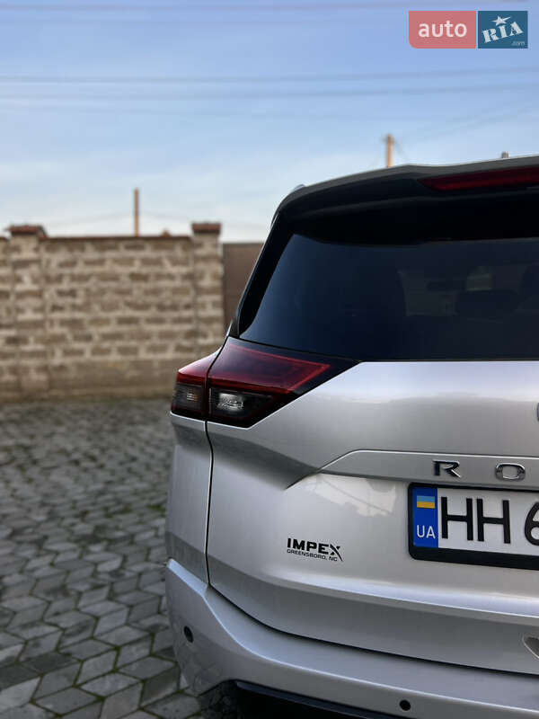 Внедорожник / Кроссовер Nissan Rogue 2023 в Раздельной фото 40 Внедорожник / Кроссовер Nissan Rogue 2023 в Раздельной