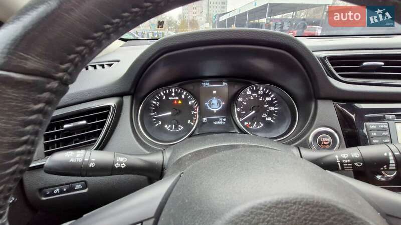 Внедорожник / Кроссовер Nissan Rogue 2017 в Запорожье