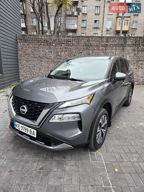 Внедорожник / Кроссовер Nissan Rogue 2022 в Каменском