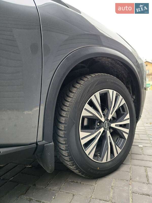 Внедорожник / Кроссовер Nissan Rogue 2022 в Каменском