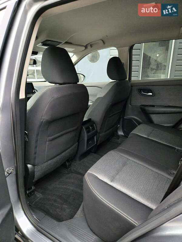 Внедорожник / Кроссовер Nissan Rogue 2022 в Каменском