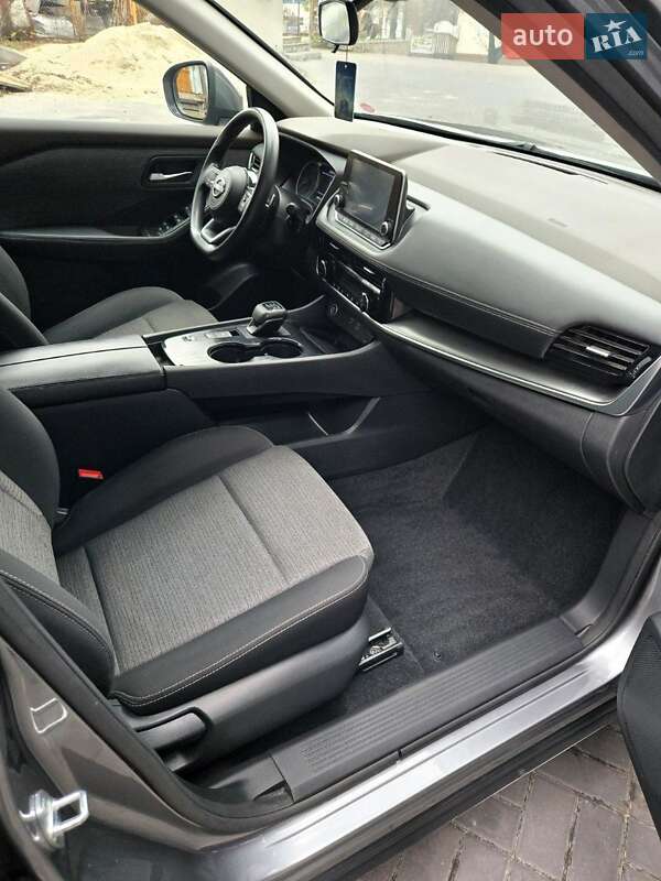 Внедорожник / Кроссовер Nissan Rogue 2022 в Каменском