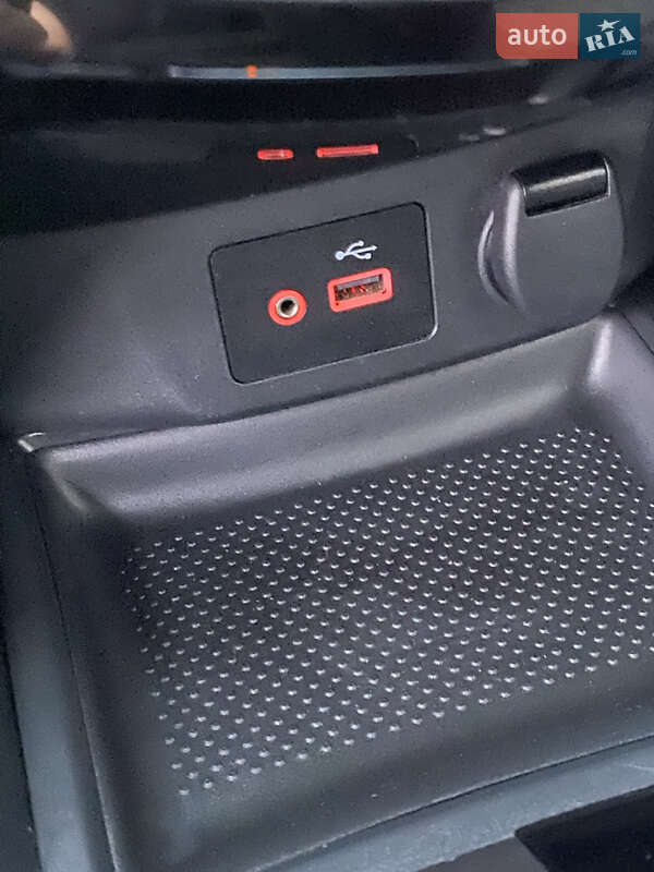 Внедорожник / Кроссовер Nissan Rogue 2019 в Львове фото 20 Внедорожник / Кроссовер Nissan Rogue 2019 в Львове