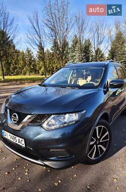 Позашляховик / Кросовер Nissan Rogue 2015 в Житомирі