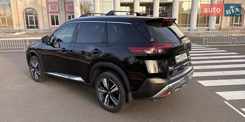 Внедорожник / Кроссовер Nissan Rogue 2021 в Одессе