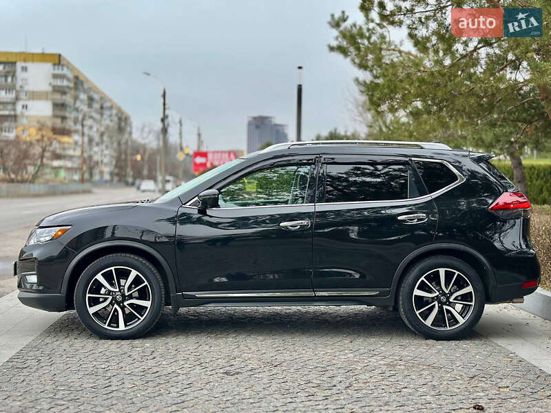 Позашляховик / Кросовер Nissan Rogue 2018 в Кам'янському фото 2 Позашляховик / Кросовер Nissan Rogue 2018 в Кам'янському
