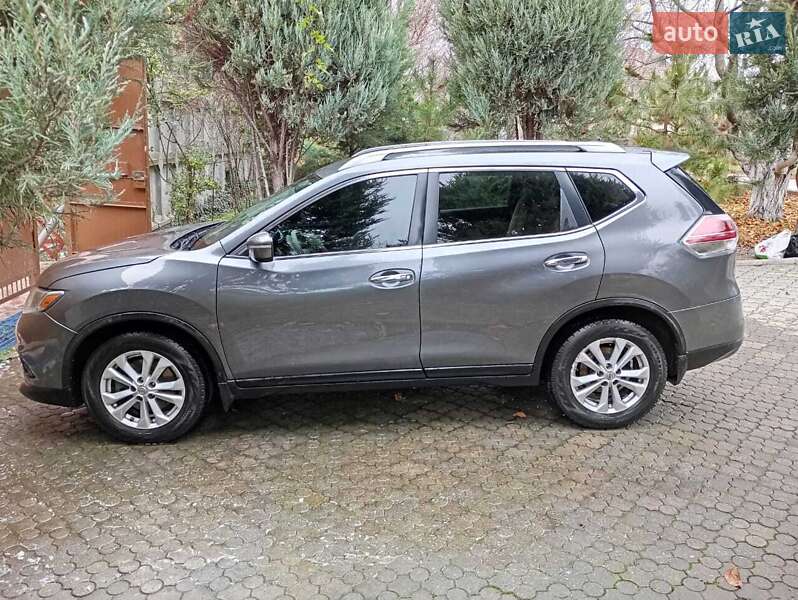 Внедорожник / Кроссовер Nissan Rogue 2014 в Днепре