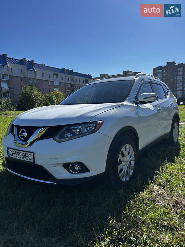 Внедорожник / Кроссовер Nissan Rogue 2016 в Новоднестровске