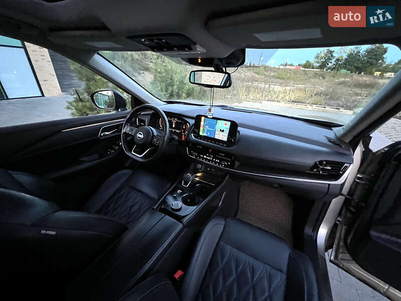 Внедорожник / Кроссовер Nissan Rogue 2021 в Хмельницком