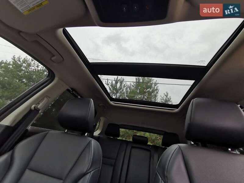 Внедорожник / Кроссовер Nissan Rogue 2021 в Киеве