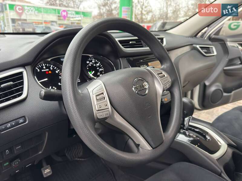 Позашляховик / Кросовер Nissan Rogue 2016 в Дніпрі фото 15 Позашляховик / Кросовер Nissan Rogue 2016 в Дніпрі