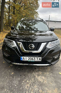 Внедорожник / Кроссовер Nissan Rogue 2019 в Киеве