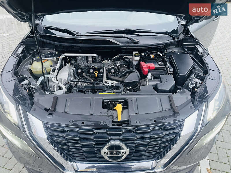 Позашляховик / Кросовер Nissan Rogue 2021 в Харкові