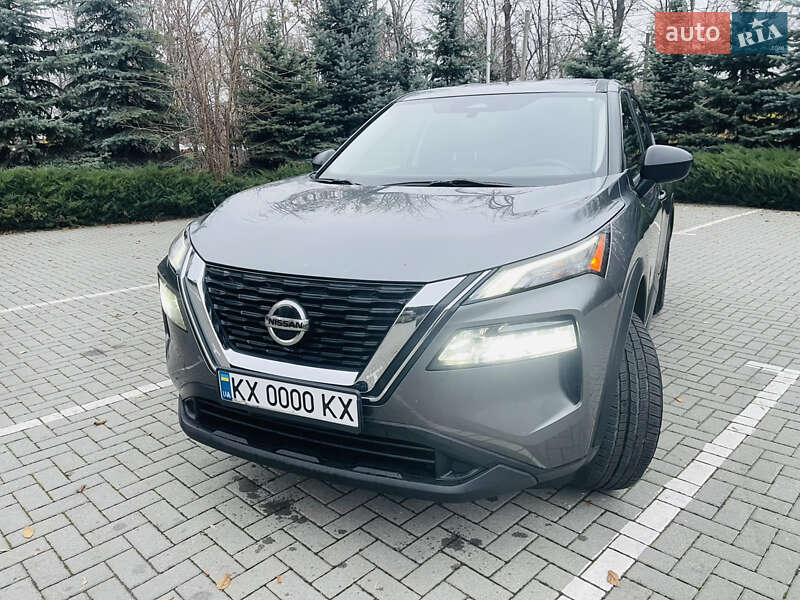 Позашляховик / Кросовер Nissan Rogue 2021 в Харкові