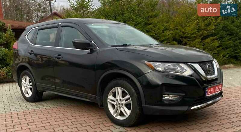 Внедорожник / Кроссовер Nissan Rogue 2018 в Шепетовке