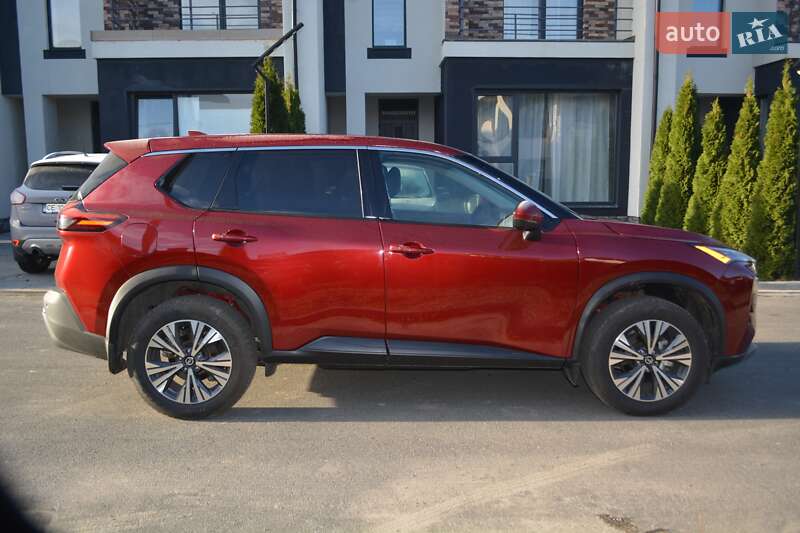 Внедорожник / Кроссовер Nissan Rogue 2021 в Киеве