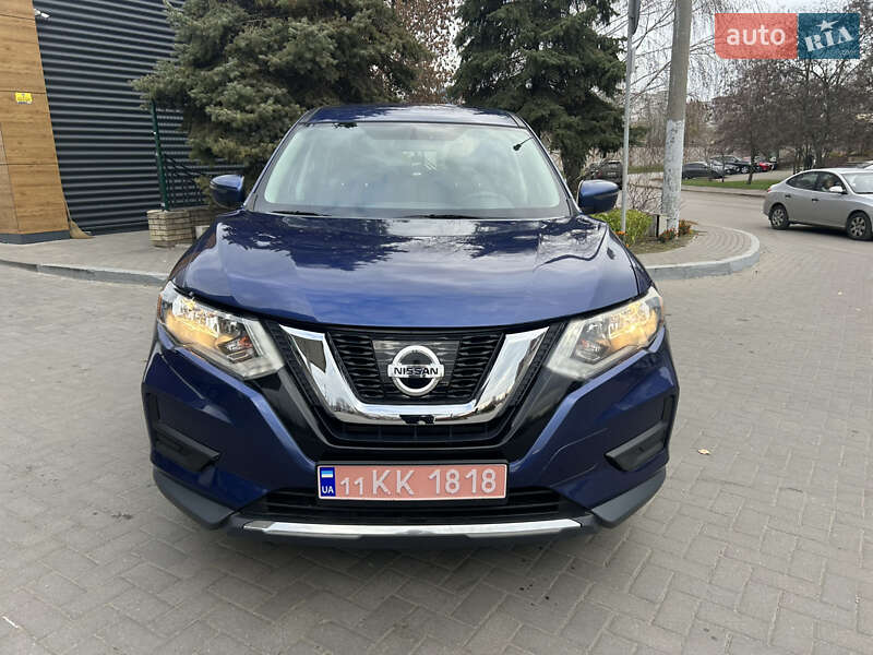 Внедорожник / Кроссовер Nissan Rogue 2018 в Днепре