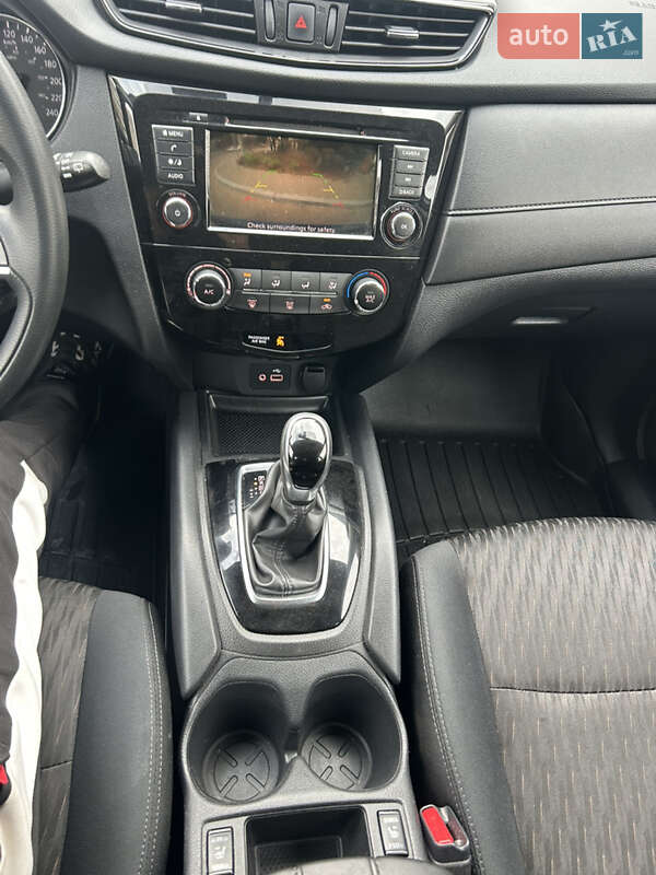 Внедорожник / Кроссовер Nissan Rogue 2018 в Днепре