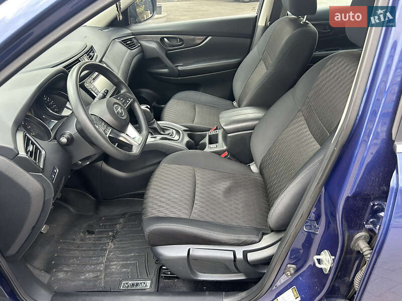 Внедорожник / Кроссовер Nissan Rogue 2018 в Днепре