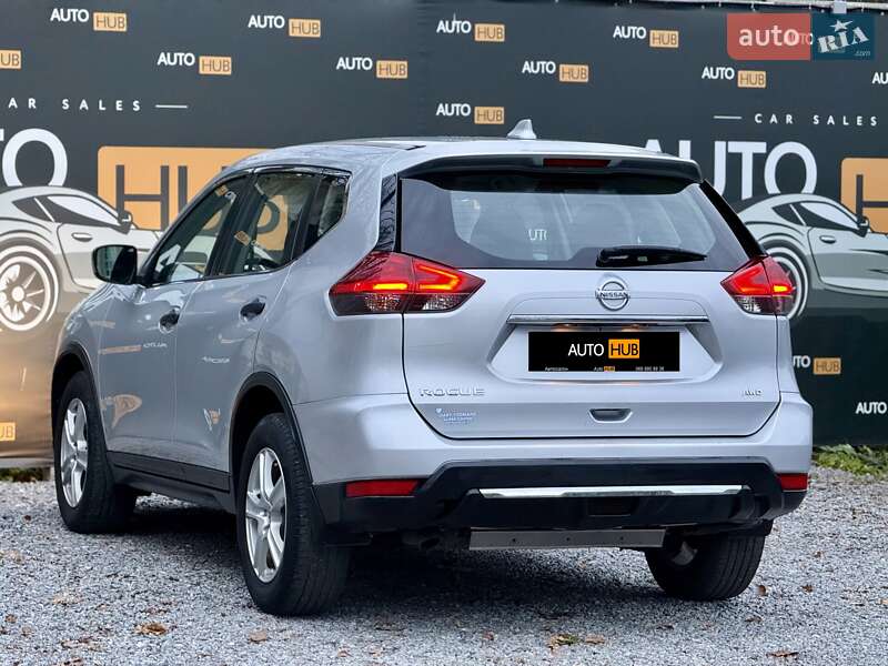 Внедорожник / Кроссовер Nissan Rogue 2016 в Харькове