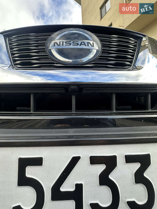 Внедорожник / Кроссовер Nissan Rogue 2019 в Киеве