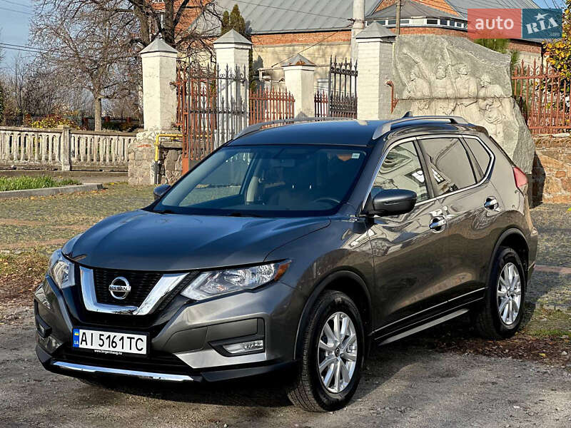 Внедорожник / Кроссовер Nissan Rogue 2017 в Белой Церкви