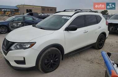 Nissan Rogue 2018