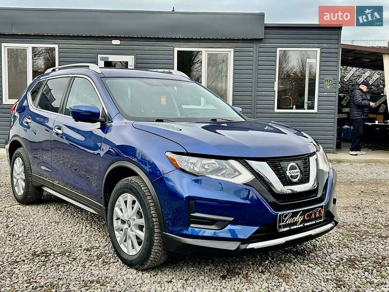 Внедорожник / Кроссовер Nissan Rogue 2017 в Одессе