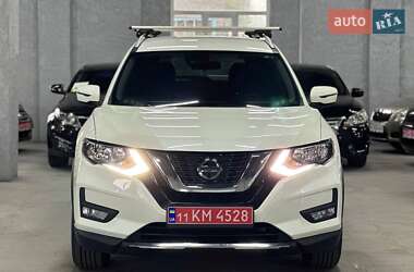 Позашляховик / Кросовер Nissan Rogue 2020 в Кам'янському