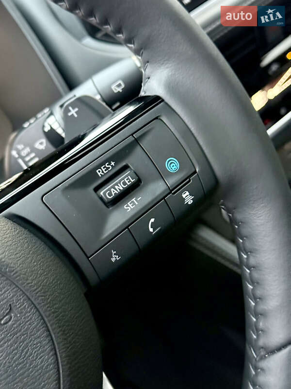 Внедорожник / Кроссовер Nissan Rogue 2021 в Киеве