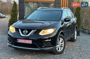 Внедорожник / Кроссовер Nissan Rogue 2015 в Дрогобыче