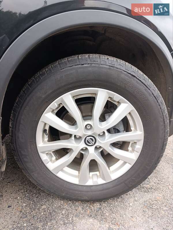 Внедорожник / Кроссовер Nissan Rogue 2019 в Змиеве