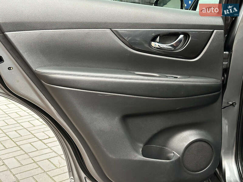 Внедорожник / Кроссовер Nissan Rogue 2017 в Одессе фото 14 Внедорожник / Кроссовер Nissan Rogue 2017 в Одессе