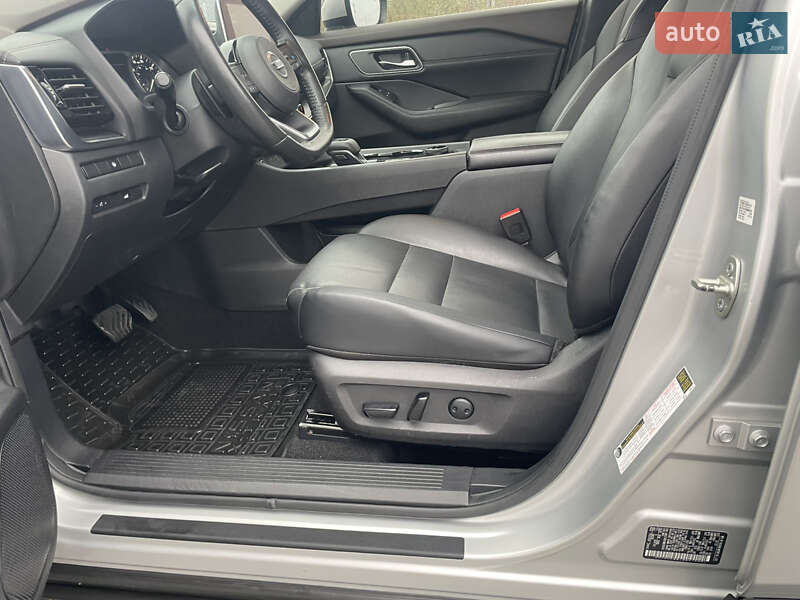 Позашляховик / Кросовер Nissan Rogue 2021 в Вінниці