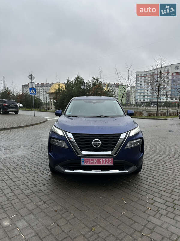 Внедорожник / Кроссовер Nissan Rogue 2021 в Ивано-Франковске