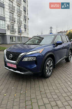 Позашляховик / Кросовер Nissan Rogue 2021 в Івано-Франківську