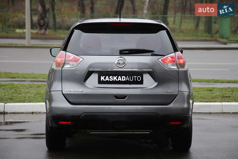 Внедорожник / Кроссовер Nissan Rogue 2015 в Харькове