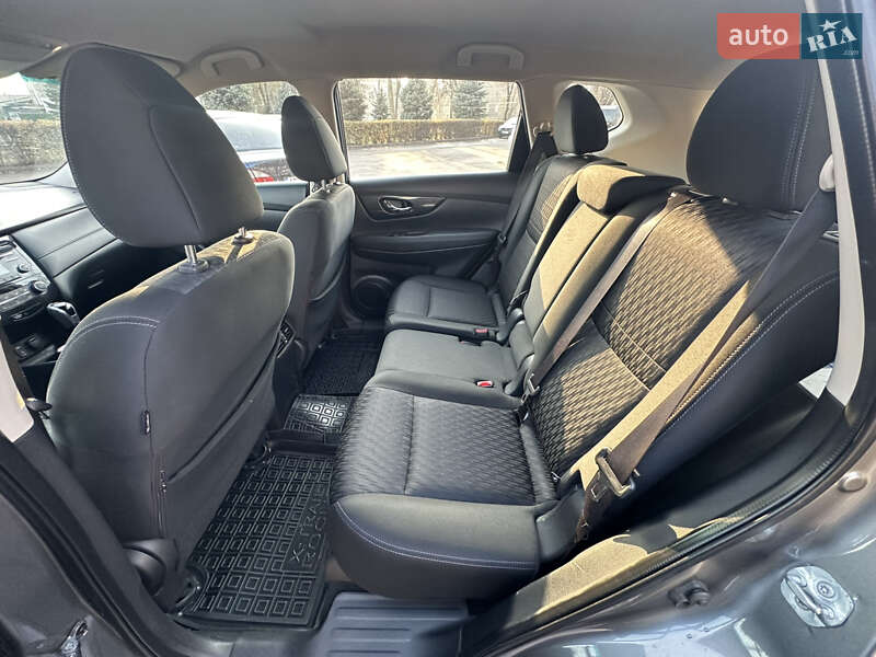 Внедорожник / Кроссовер Nissan Rogue 2016 в Днепре фото 17 Внедорожник / Кроссовер Nissan Rogue 2016 в Днепре